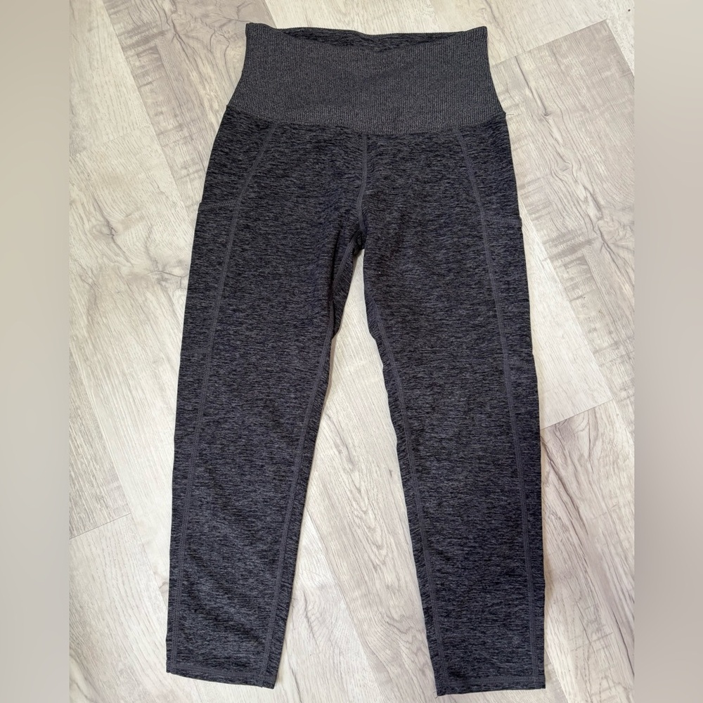 Kirkland Signature Cropped Leggings